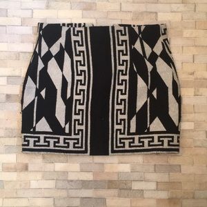 Black and white high waisted Zara skirt